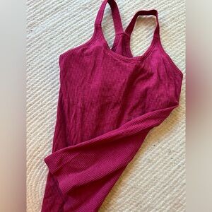 Lululemon women’s ebb to flow tank